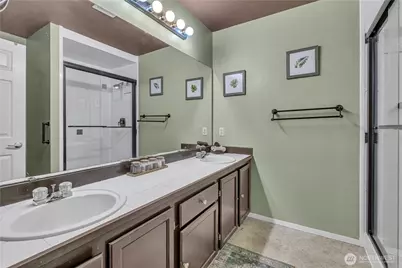 2027 187th Place SE, Bothell, WA 98012 - Photo 19