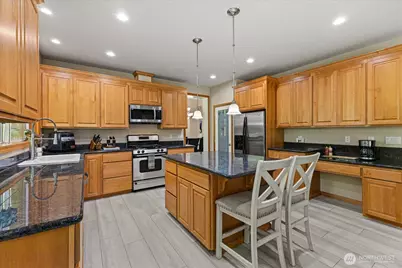 12620 3rd Avenue NE, Marysville, WA 98271 - Photo 13