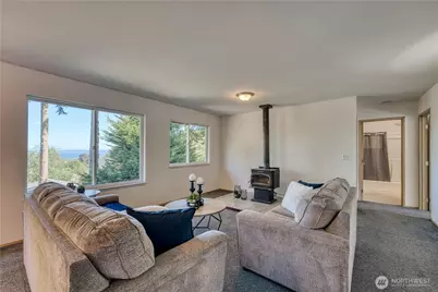 6736 NE Admiralty Lane, Hansville, WA 98340 - Photo 5