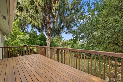 4511 Lakeway Drive, Bellingham, WA 98229 - Photo 37