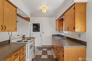 4511 Lakeway Dr, Bellingham, WA 98229 - Photo 23