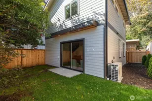 2838 NW 73rd St, Seattle, WA 98117 - Photo 33