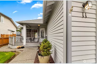9520 2nd Street SE #11, Lake Stevens, WA 98258 - Photo 3