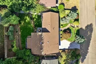 1821 155th Ave SE, Bellevue, WA 98007 - Photo 29