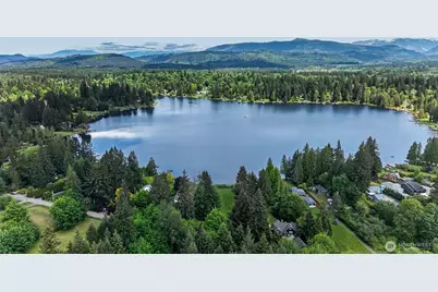 107 Xx W Lake Joy Drive NE, Carnation, WA 98014 - Photo 3
