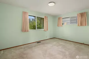 518 N 198th St, Shoreline, WA 98133 - Photo 17