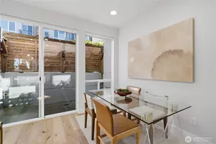 2214 Franklin Ave E, Seattle, WA 98102 - Photo 15