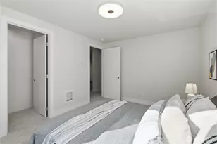 2214 Franklin Ave E, Seattle, WA 98102 - Photo 21