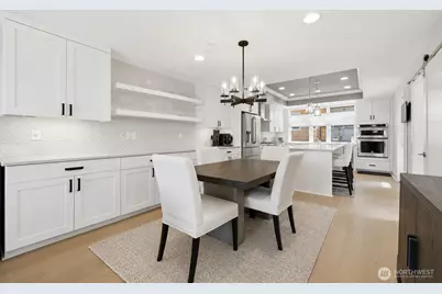 4033 129th Place SE, Bellevue, WA 98006 - Photo 9