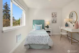10363 Ashworth Ave N, Seattle, WA 98133 - Photo 19