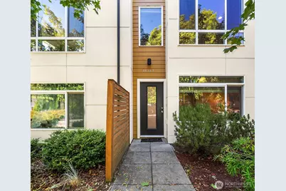 10363 Ashworth Avenue N, Seattle, WA 98133 - Photo 1