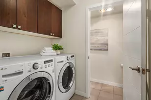 10363 Ashworth Ave N, Seattle, WA 98133 - Photo 21