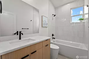 7511 12th Ave SW, Seattle, WA 98106 - Photo 17