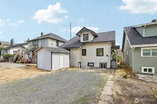 4545 5th Ave NE, Seattle, WA 98105 - Photo 5
