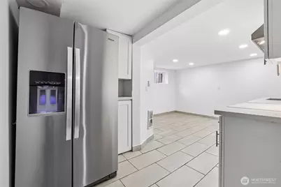 4545 5th Avenue NE, Seattle, WA 98105 - Photo 19