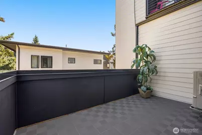 3828 35th Avenue W #B, Seattle, WA 98199 - Photo 15