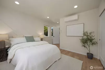 3828 35th Avenue W #B, Seattle, WA 98199 - Photo 19
