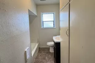225 SW Lewis St, Chehalis, WA 98532 - Photo 9