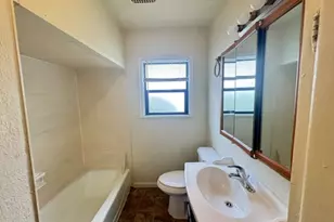 225 SW Lewis St, Chehalis, WA 98532 - Photo 7