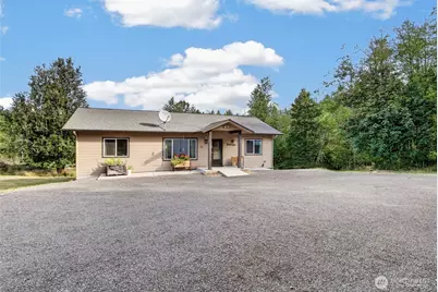 381 Studebaker Spur 2, Castle Rock, WA 98611 - Photo 1