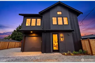 7513 12th Avenue SW, Seattle, WA 98106 - Photo 1