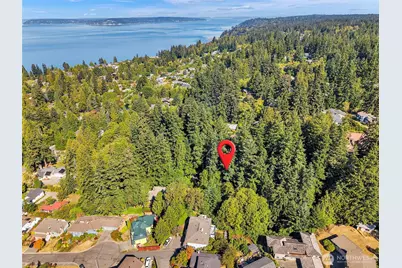 7414 Soundview Drive, Edmonds, WA 98026 - Photo 11