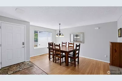 15832 SE 169th Place, Renton, WA 98058 - Photo 11