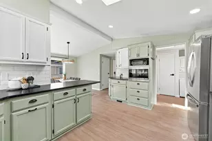 3802 James St, Bellingham, WA 98226 - Photo 7