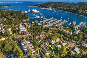 284 Wood Ave SW, Bainbridge Island, WA 98110 - Photo 35