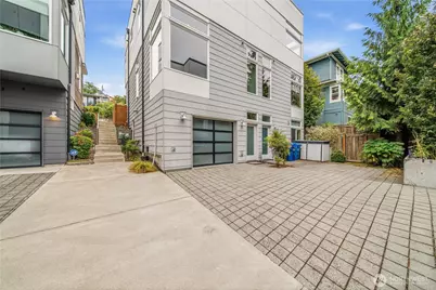 1921 8th Avenue W, Seattle, WA 98119 - Photo 3