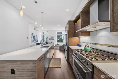 1921 8th Avenue W, Seattle, WA 98119 - Photo 11
