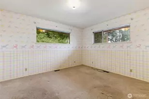701 Highland Dr, Bellingham, WA 98225 - Photo 17