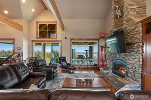 1538 Wintercreek Ln, Camano Island, WA 98282 - Photo 9