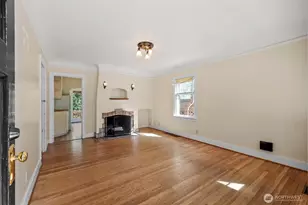 1718 NE 88th St, Seattle, WA 98115 - Photo 3