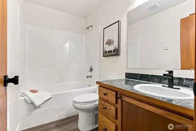 51 E North Bay Place, Allyn, WA 98524 - Photo 23