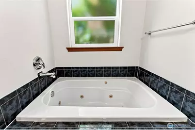 51 E North Bay Place, Allyn, WA 98524 - Photo 19