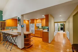 19810 NE 98th Ave, Bothell, WA 98011 - Photo 13