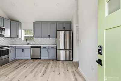 1750 S Anderson Street #2, Tacoma, WA 98405 - Photo 3