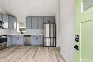 1750 S Anderson St, Tacoma, WA 98405 - Photo 3