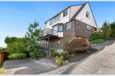 2472 Montavista Place W, Seattle, WA 98199 - Photo 27
