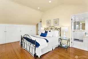2472 Montavista Pl W, Seattle, WA 98199 - Photo 15