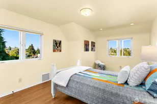 2472 Montavista Pl W, Seattle, WA 98199 - Photo 19