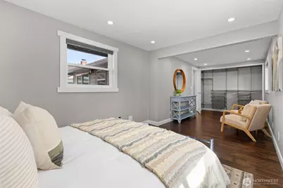 7925 15th Avenue SW, Seattle, WA 98106 - Photo 23