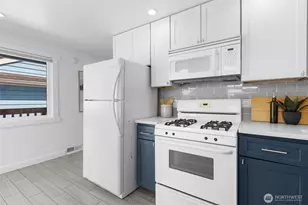7925 15th Ave SW, Seattle, WA 98106 - Photo 13