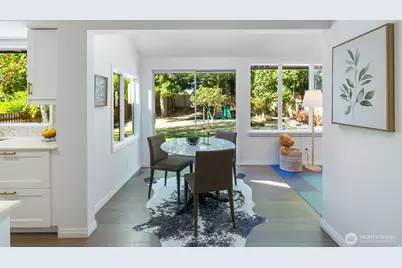 24020 SE 42nd Street, Sammamish, WA 98029 - Photo 11