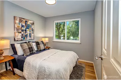12824 98th Place NE, Kirkland, WA 98034 - Photo 15