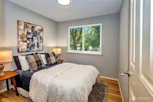 12824 98th Pl NE, Kirkland, WA 98034 - Photo 15