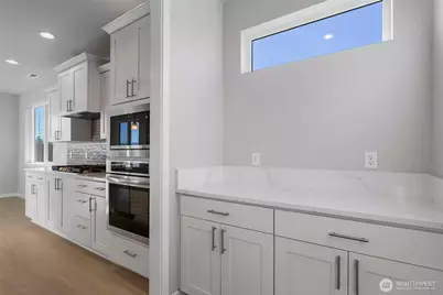 20334 146th Street Ct E #703, Bonney Lake, WA 98391 - Photo 17