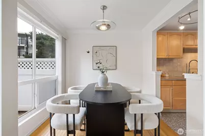 12700 NE 8th Street #E102, Bellevue, WA 98005 - Photo 9