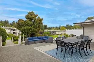 12700 NE 8th St, Bellevue, WA 98005 - Photo 21